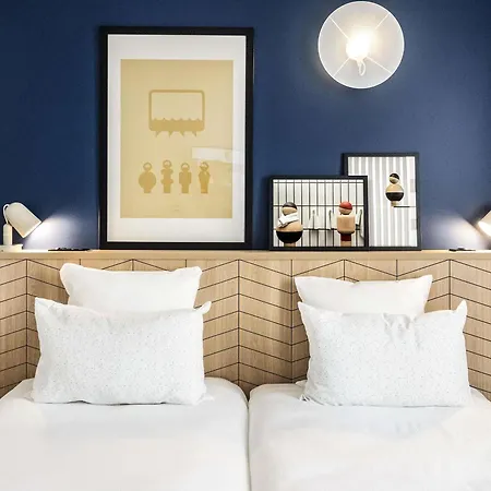 Ibis Styles Paris 3* רומנוויל