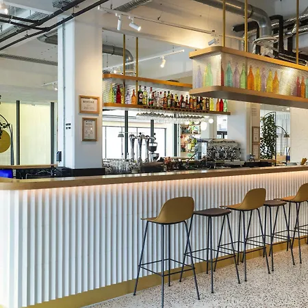 Ibis Styles Paris 3*